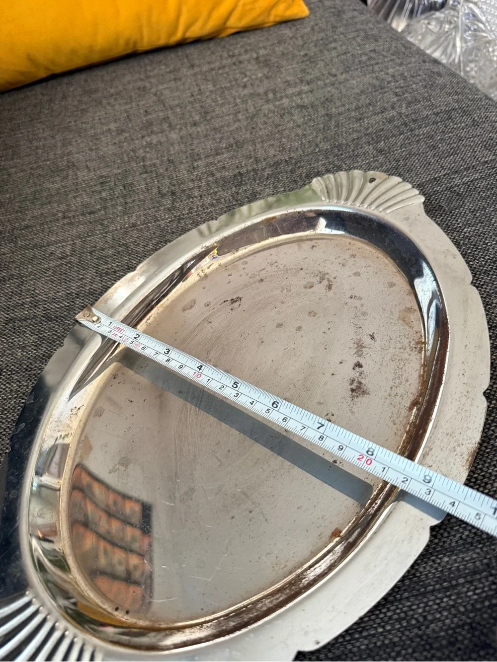 Silver Oval Serving Platter - Classic Metal Design
